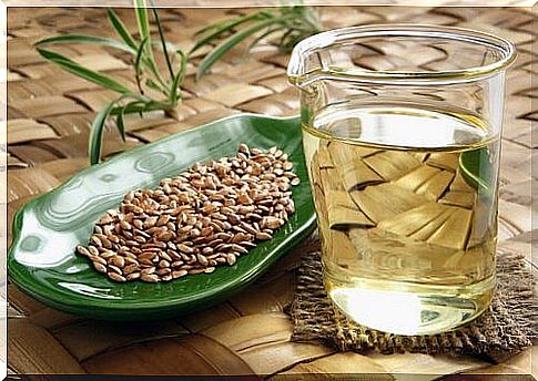 Flaxseed water against gastric acidity.