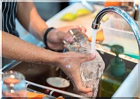 Wash utensils properly.