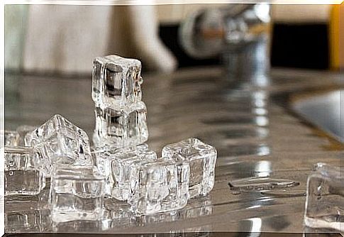 ice cubes relieve migraine