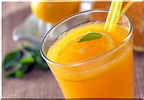 fruit juice to detoxify the intestines