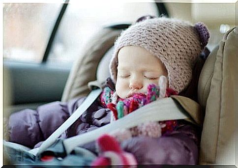 baby sleeping in car seat